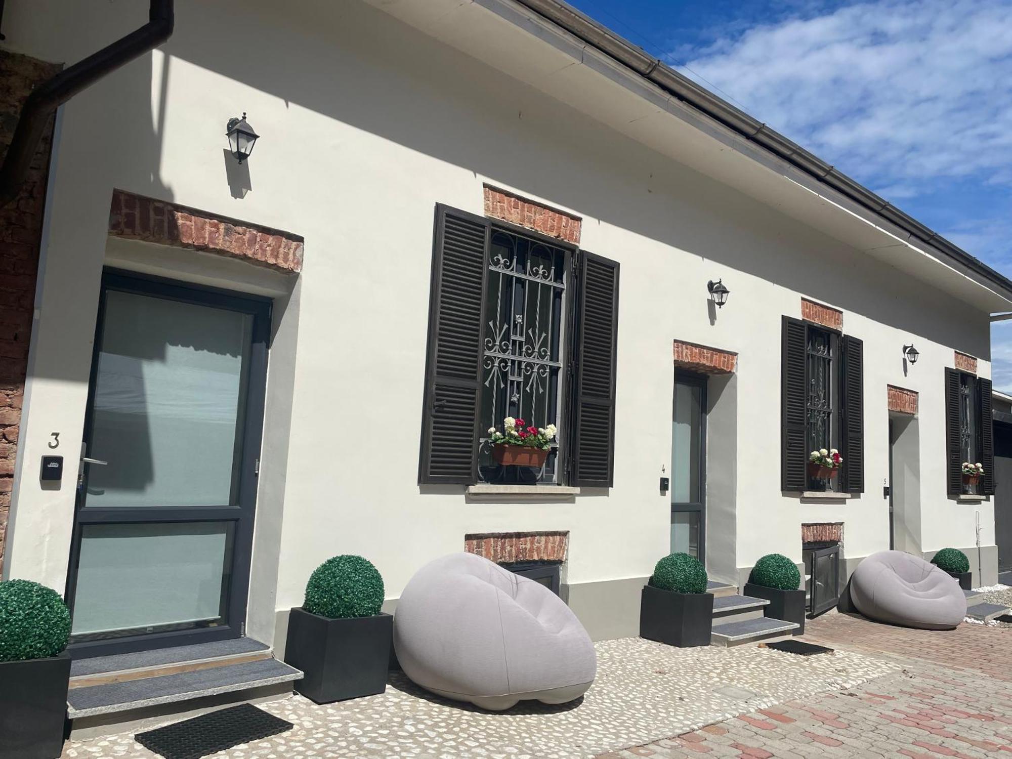Villa Simona Malpensa ガッララーテ エクステリア 写真