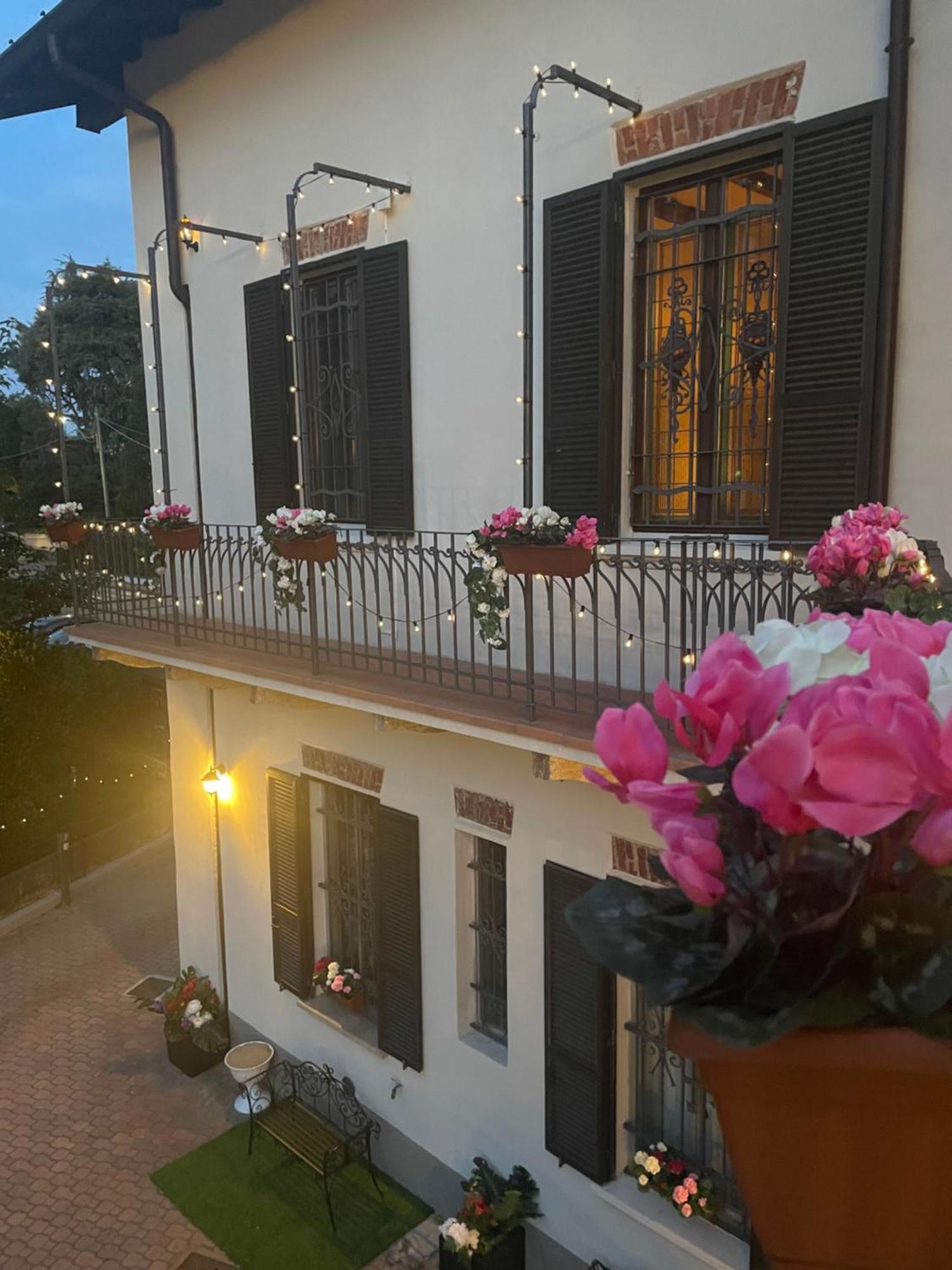 Villa Simona Malpensa ガッララーテ エクステリア 写真